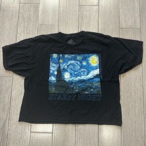 graphic tee